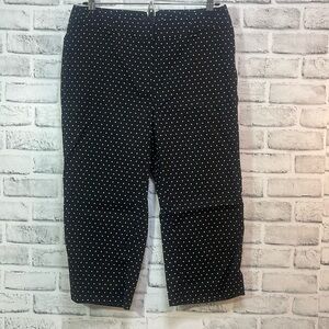 Rafaela Curvy Diamond Pattern Petite Capris 8P